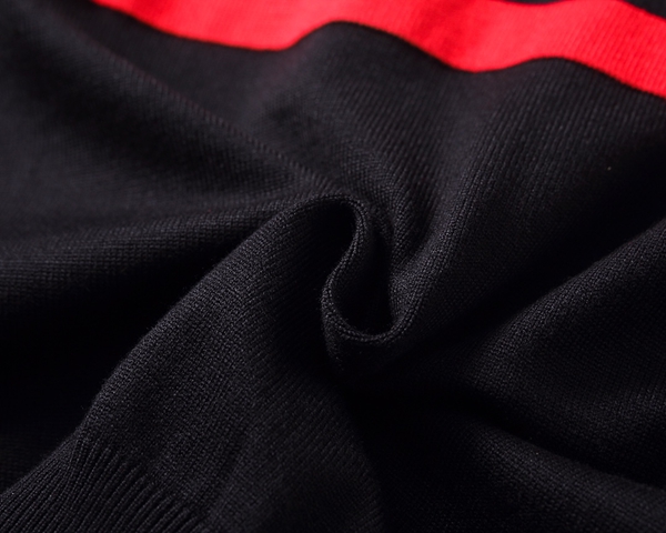 ブランドセーター着用イメージ